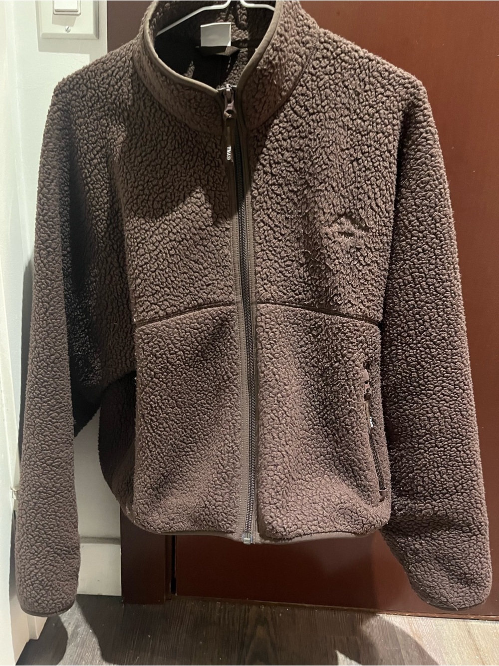 Aritzia Polartec Women's Sherpa Zip-Up Jacket in Brown. Size Medium.